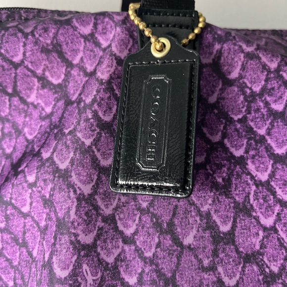 Coach XL Getaway Nylon Travel Weekender Tote/Pouch in Signature Purple Snakeskin - Picture 3 of 11